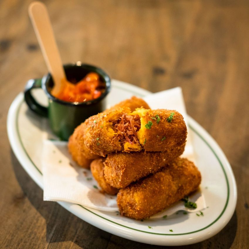 Bolinho carioca (abóbora com carne seca) foi uma invenção do Pirajá / Divulgação