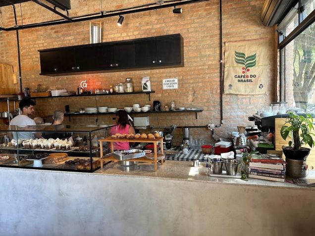 cá entre nós café, na Vila Romana / Dany S.