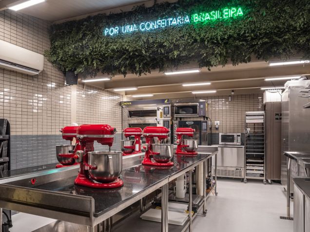 Ambiente da Escola Confeitaria / Pedro Ferrarezzi