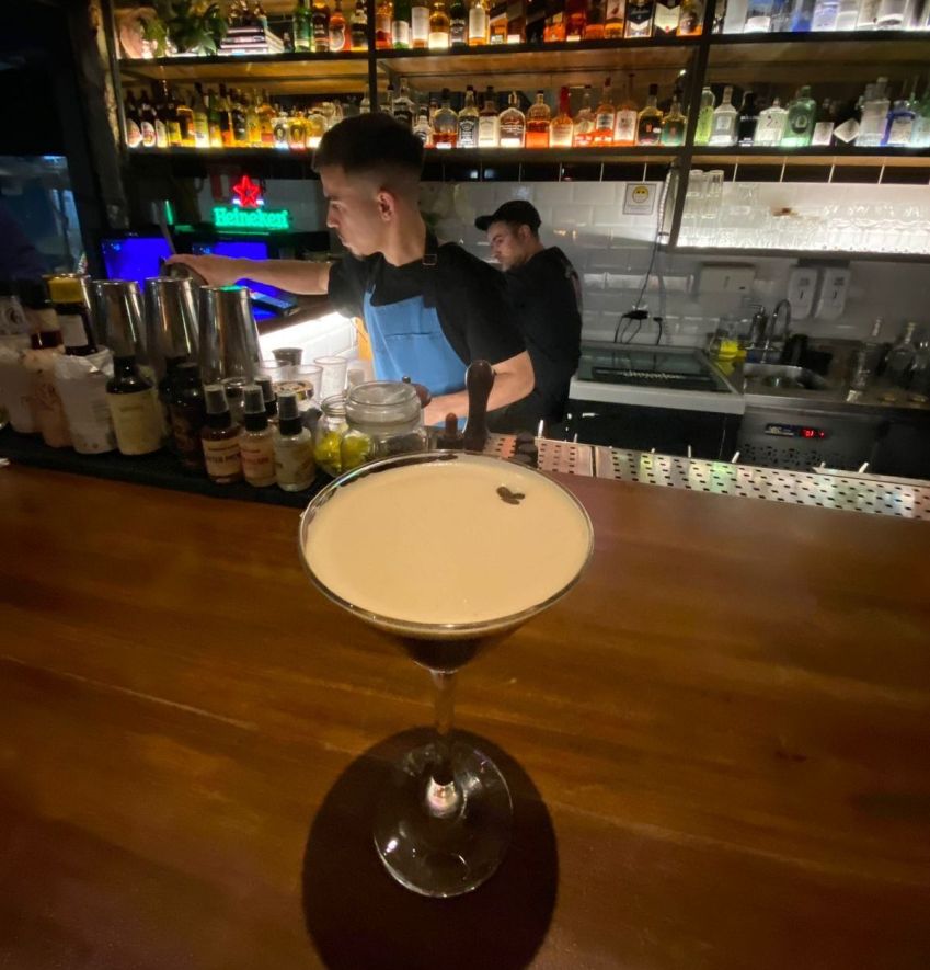 Espresso martini do Trago, badalado bar na Barra Funda / Tina Bini