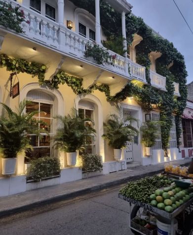 Hotel Casa Lola fica localizado no bairro de Getsêmani, na Cidade Velha em Cartagena / Reprodução Instagram