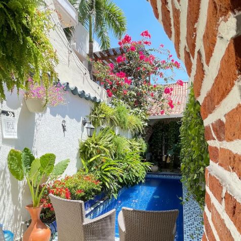 Em uma casa com apenas cinco acomodações, Hotel Casa Heradia oferece exclusividade aos seus hóspedes / Reprodução Facebook