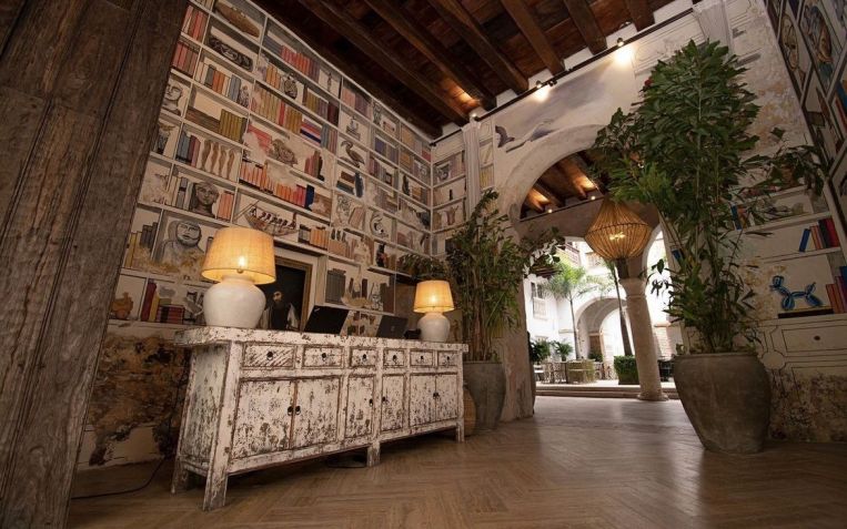 Recepção da Casa Don Luis is by Faranda Boutique, em Cartagena, na Colômbia / Reprodução Instagram