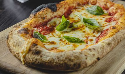 Pizzas conquistam espaço na hora do almoço, confira onde comer em São Paulo
