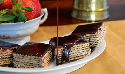 Suricake, o doce que saiu do livro de receitas de uma família judaica e tem conquistado SP