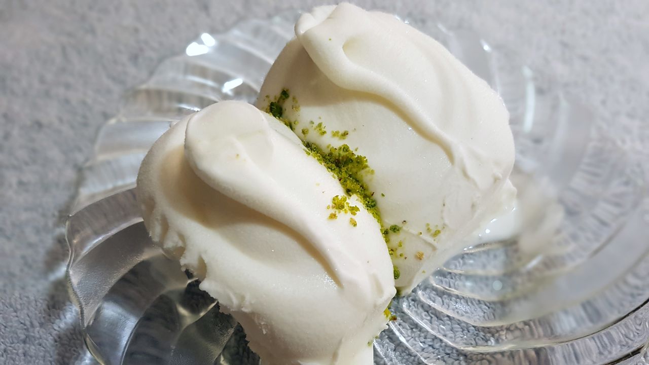 Dondurma é feito de leite e sahlep, uma farinha feita de tubérculos de orquídeas / Shutterstock