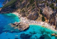 Praias italianas paradisíacas colocam limite diário de visitantes durante o verão