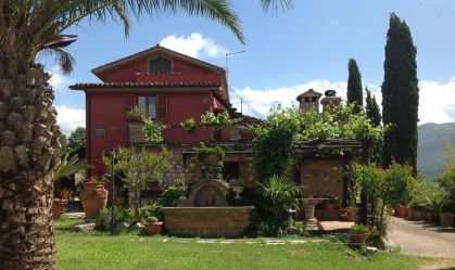 Itália: Conheça o “menor restaurante do mundo” que serve apenas duas pessoas