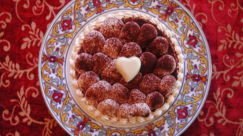 Os hóspedes escolhem o que comer com antecedência / Solo Per Due