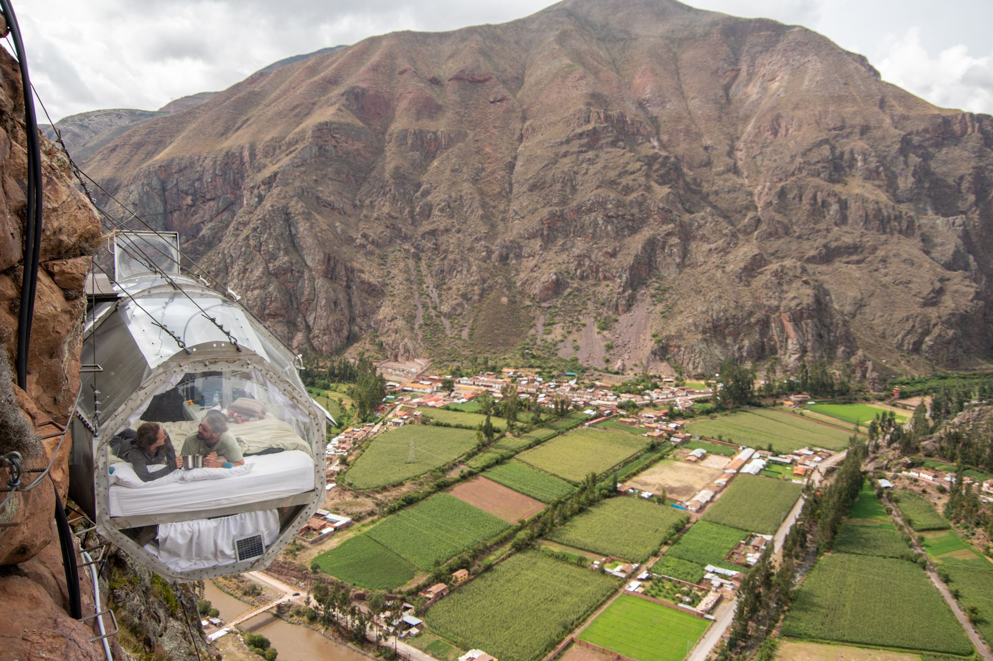 Vista das cabines contempla Vale Sagrado de Cusco, no Peru, e todas as belezas naturais que o cercam / Divulgação