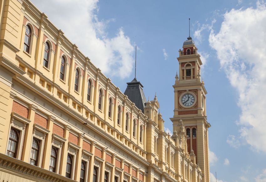 Fachada da Estação da Luz, lar do Museu da Língua Portuguesa / Ciete Silverio