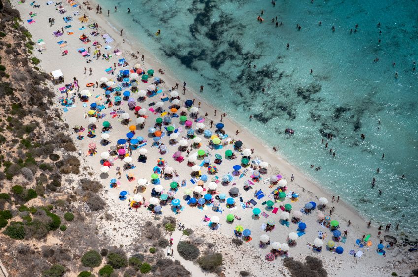 Vista aérea de Isola dei Conigli, na Lampedusa / Fabrizio Villa/Getty Images