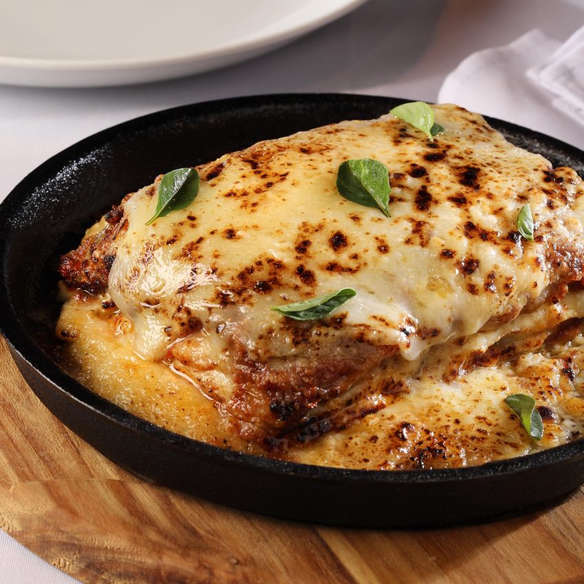 Lasanha clássica da Mozzafiato Osteria / Divulgação