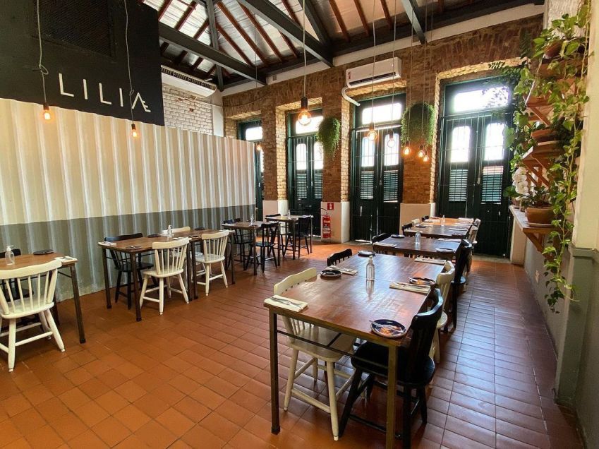 Ambiente interno do Lilia / Reprodução/Instagram