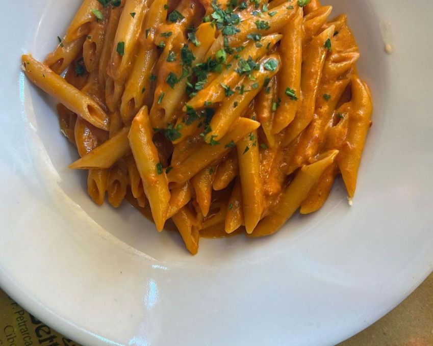 Penne alla bettola, um dos pratos mais tradicionais e comentados do restaurante / Daniela Filomeno