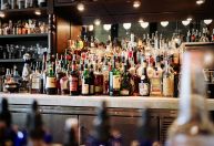 O que os especialistas em bebidas trazem na mala quando viajam pelo mundo?