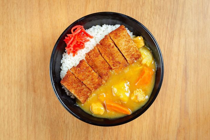 Kare Tonkatsu do Eat Asia / Neuton Araujo