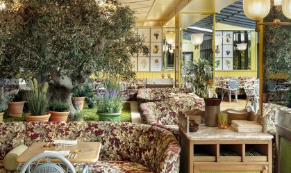 Única chef com três estrelas Michelin nos EUA, Dominique Crenn abre restaurante em Paris