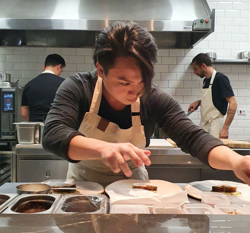 O chef Danilo Takigawa / Caroline Grimm