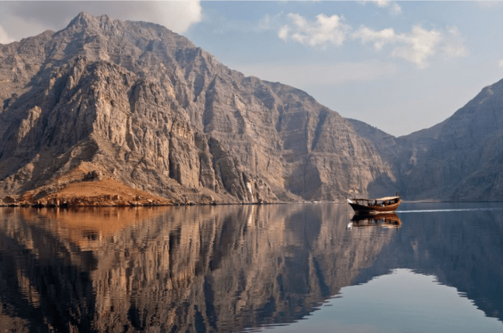 Musandam pode ser um pouco complicado de chegar, mas as recompensas valem muito a pena / GFC Collection/Alamy Stock Photo