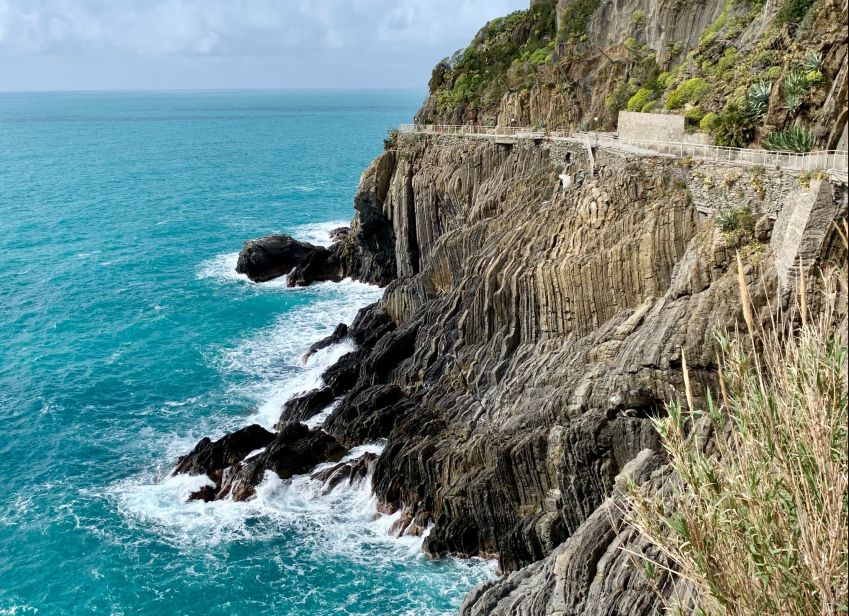 Via dell'Amore tem trechos ao lado do mar / Kyrylo Balakleiets/Unsplash