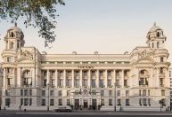 Escritório de guerra de Churchill é transformado em luxuoso hotel em Londres