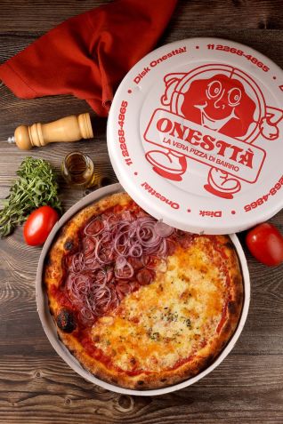 Onesttà Pizza, a marca de "pizza de bairro paulistano" do chef Fellipe Zanuto / Divulgação