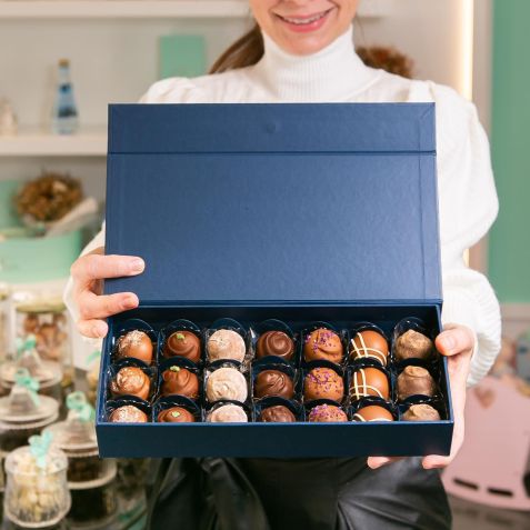 Confeiteira Mariana Junqueira faz sucesso na capital paulista com seus doces finos; há produtos a pronta entrega e também sob encomenda / Reprodução Instagram