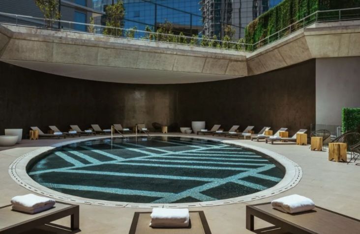 Piscina do SLS Puerto Madero, em Buenos Aires / Site oficial