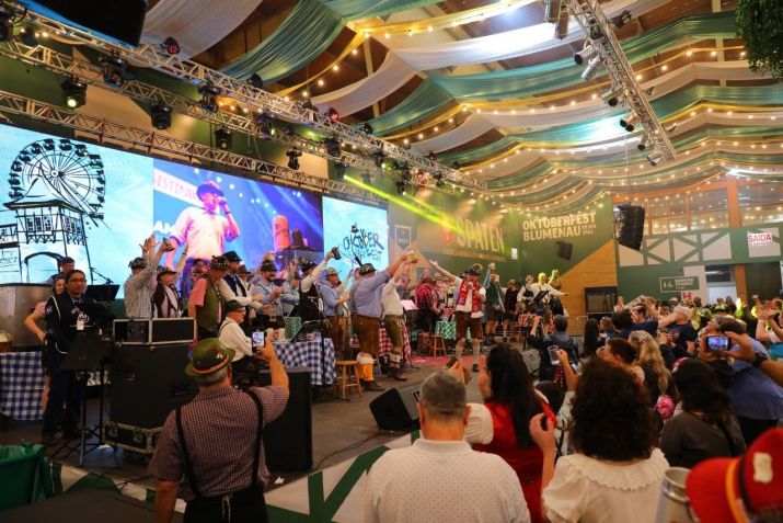 Pavilhão da Oktoberfest de Blumenau em 2022 / Divulgação