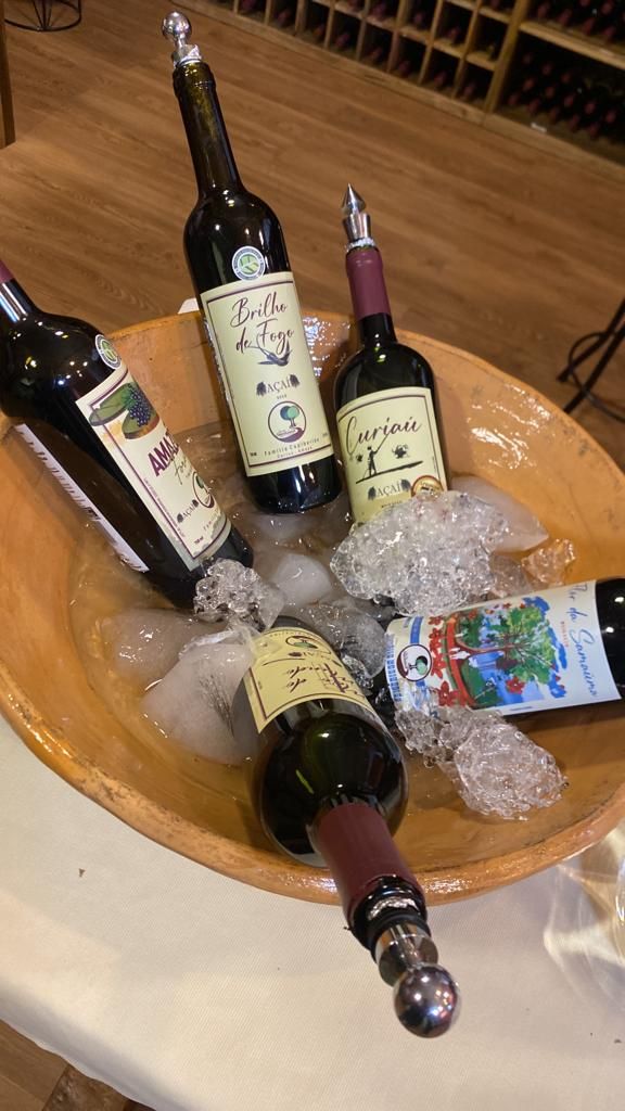 Vinhos feitos a partir do açaí no Amapá