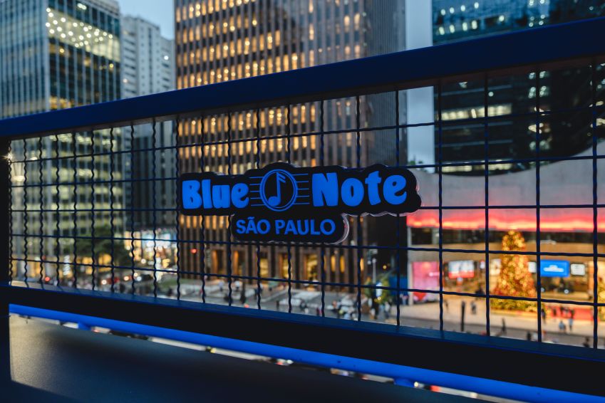 Com vista para a paulista, famosa varanda do Blue Note será um dos ambientes da celebração do réveillon neste ano / Divulgação