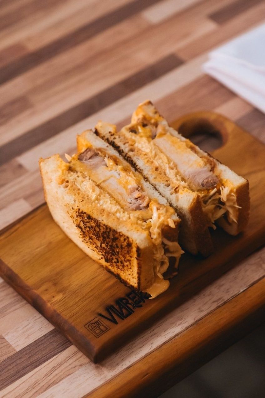 Katsu-sando do Fat Buddha / Pridia