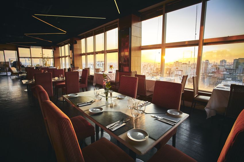 Com vista privilegiada para a cidade de São Paulo, The View promoverá mais uma edição de seu réveillon, com menu fechado e open bar premium / Rodolfo Regini