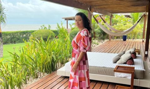 Daniela Filomeno no Casana Hotel, na Praia do Preá