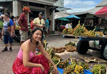Daniela Filomeno no Mercado Ver-O-Peso
