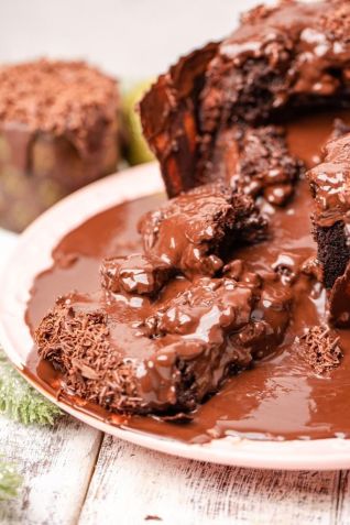 Panetone de brownie da Isabel Buk é feito sem leite e adoçado com açúcar de coco / Divulgação