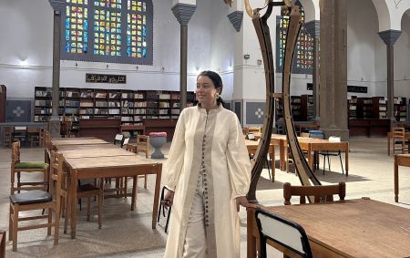 Daniela Filomeno na antiga catedral de Orã, na Argélia