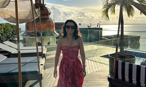 Daniela Filomeno no rooftop do Fera Hotel