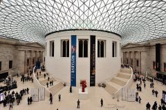 Em quarto lugar, Londres oferece pubs, museus e galerias como em nenhum outro lugar