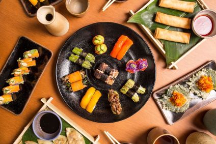 Niguiri de coco e guioza de abóbora são algumas das receitas que estrelam o cardápio do Sushimar Vegano