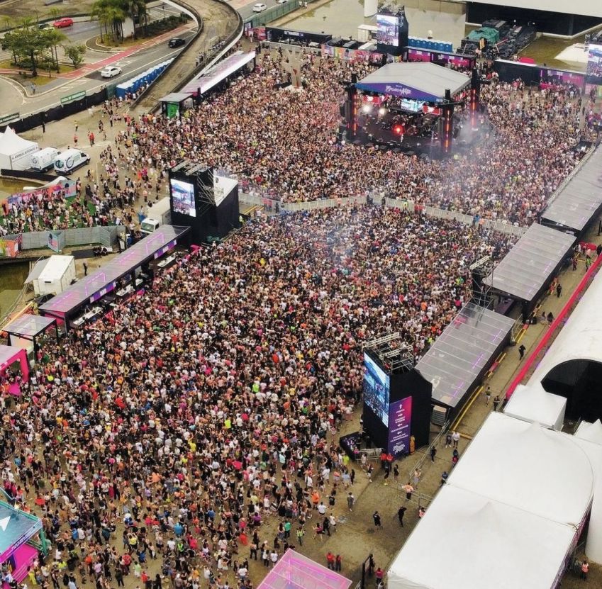 Arena Carnaval tem shows de Anitta, Belo, Sorriso Maroto e Silva entre janeiro e fevereiro / Reprodução /Instagram