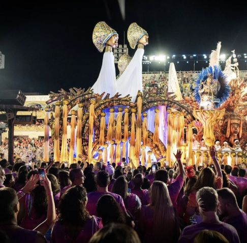 Vista do Camarote Mar para a avenida; espaço é em cima de onde os jurados ficam / Reprodução/Instagram