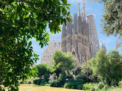 Sagrada Família, em Barcelona, deve ser concluída após 140 anos do início de sua construção.