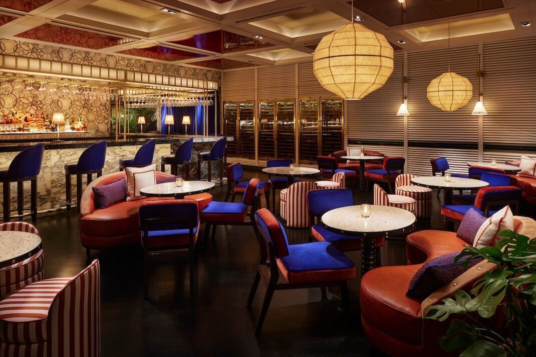 Ambiente interno do Mirabella Miami, restaurante dentro do hotel Fontainebleau, em Miami Beach / Reprodução/Instagram