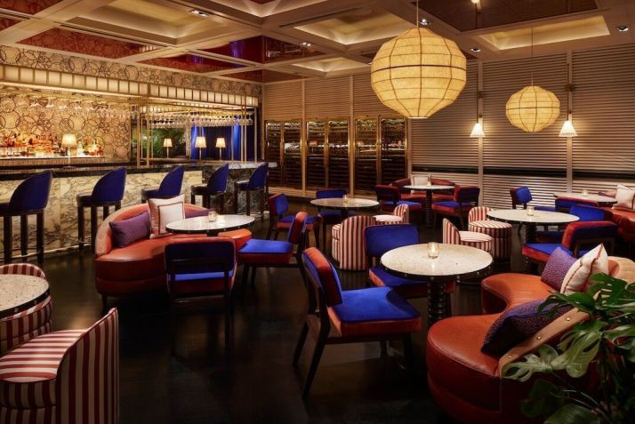Ambiente interno do Mirabella Miami, restaurante dentro do hotel Fontainebleau, em Miami Beach / Reprodução/Instagram