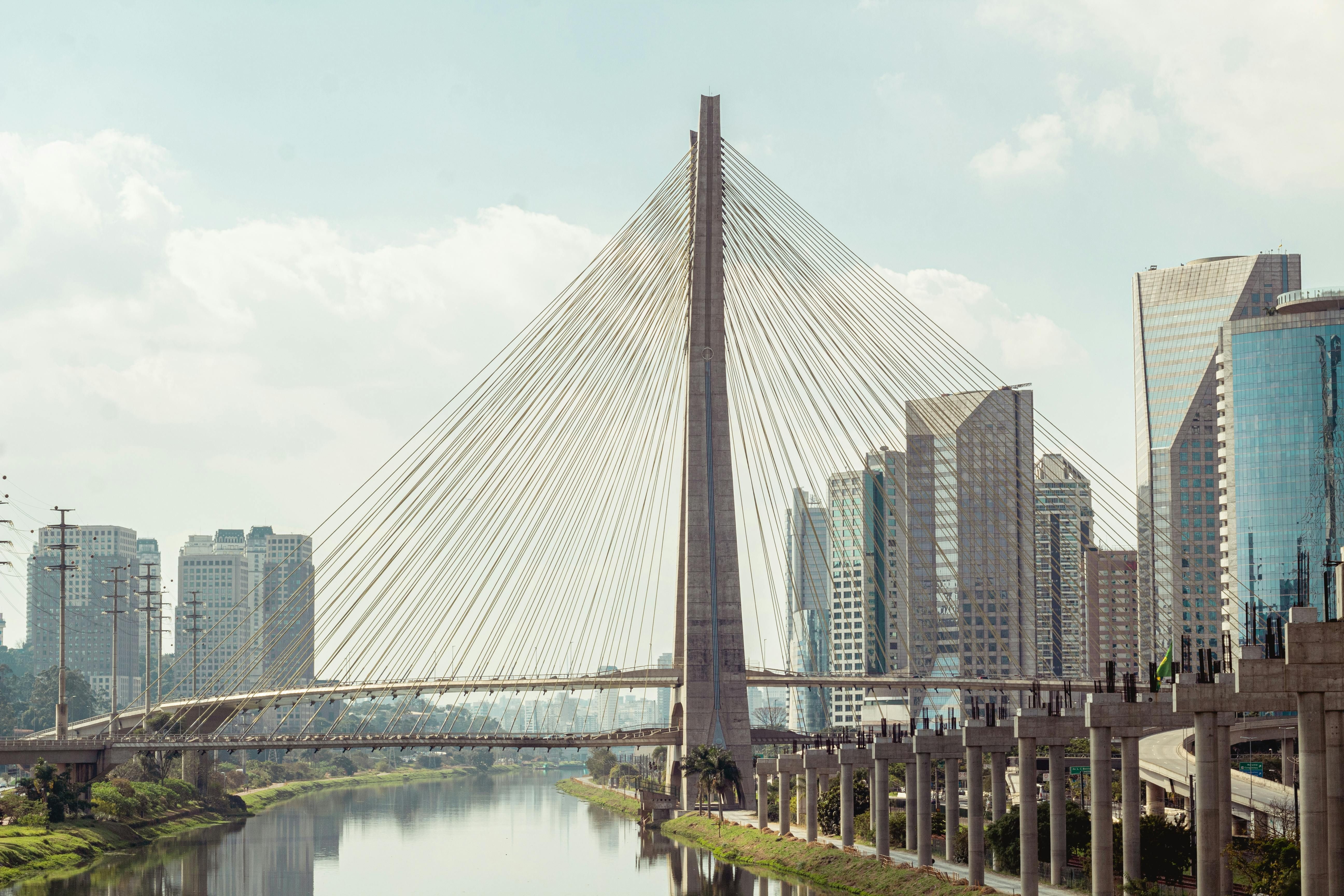 Ponte Octávio Frias de Oliveira, a ponte estaiada de São Paulo