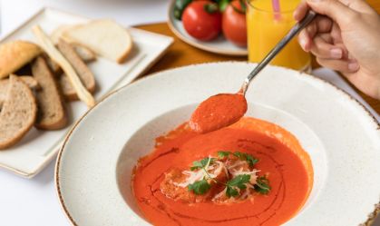 Caldo verde, Gazpacho e Borscht: confira as 20 melhores sopas do mundo