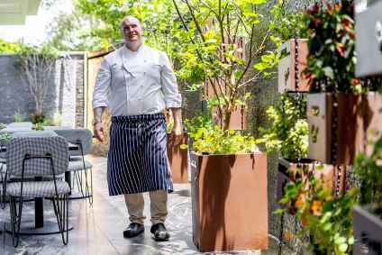 Chef Ícaro Rizzo, do Restaurante Neto, no JW Marriott São Paulo