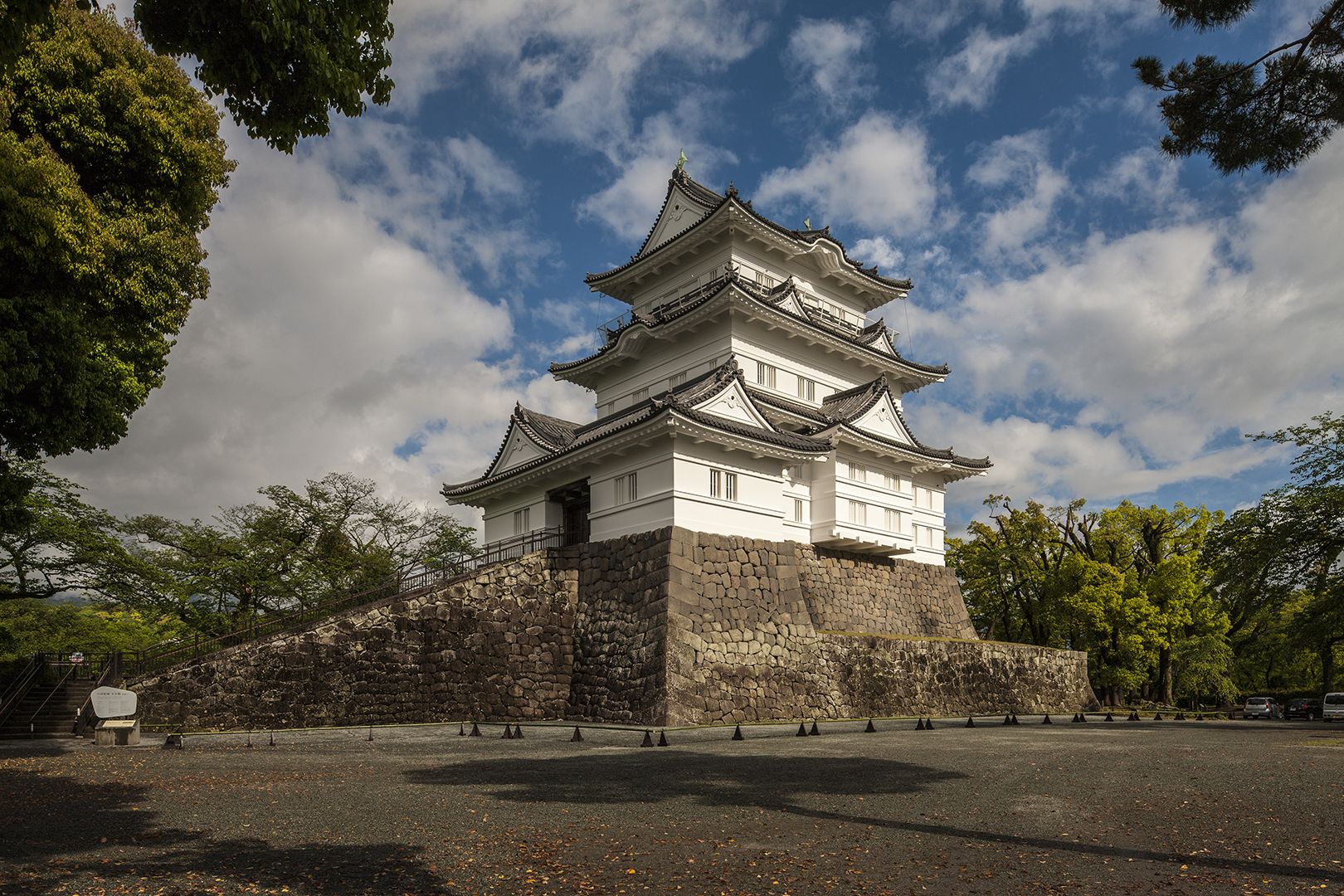 Localizada a 80 quilômetros de Tóquio, Odawara é uma atraente cidade portuária com uma rica história